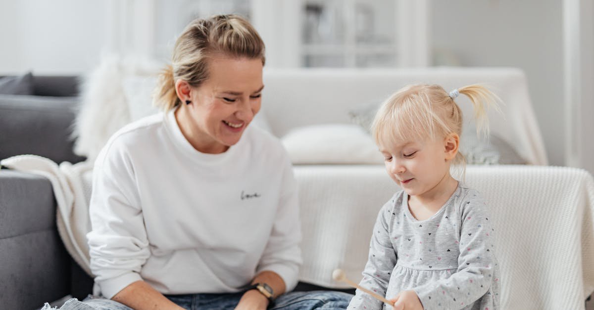 Delikatna siła: jak wspierać wrażliwe i nieśmiałe dziecko na co dzień — praktyczny przewodnik dla rodziców