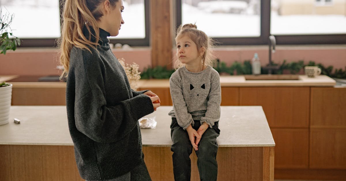 Rozmowy, które budują: poradnik rodzica, jak wspierać dziecko w świecie emocji