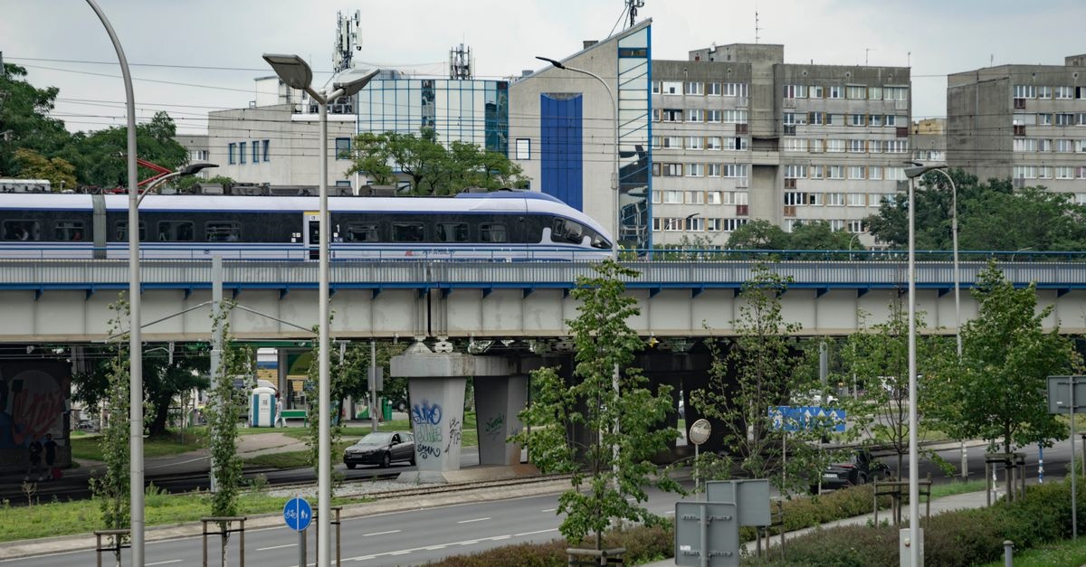 InterCity taniej i sprytniej: sprawdzone triki na wygodne podróże za mniej